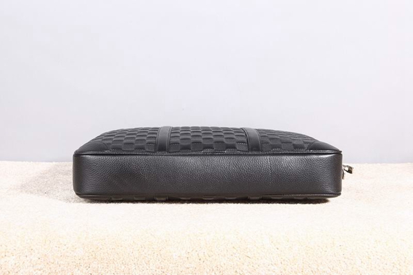 ルイヴィトンバッグ着用イメージ